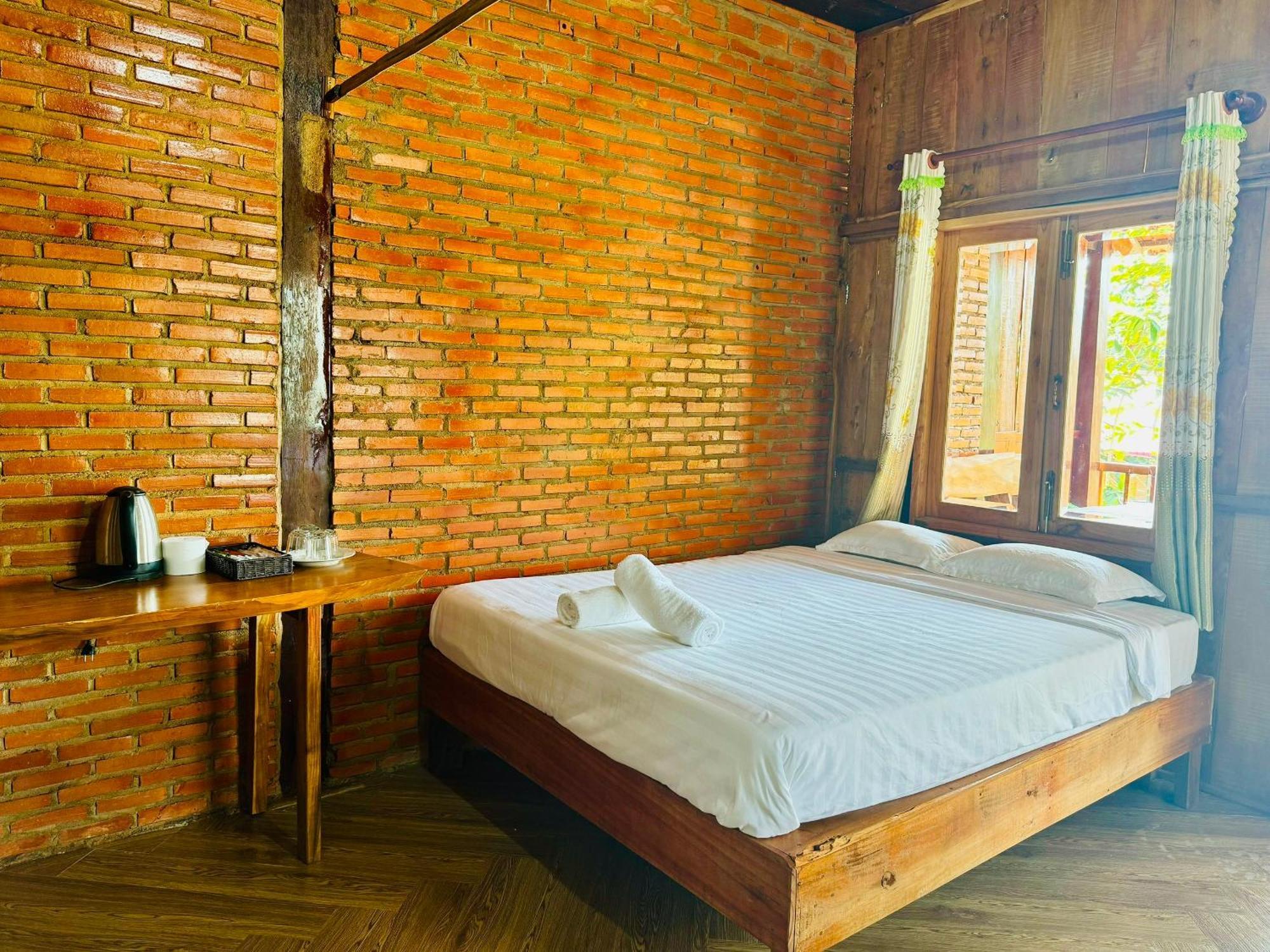 Lava Rock Viet Nam Lodge Anhfly Resort Nam كات تيان المظهر الخارجي الصورة