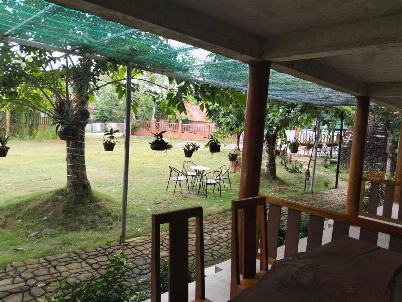 Lava Rock Viet Nam Lodge Anhfly Resort Nam كات تيان المظهر الخارجي الصورة